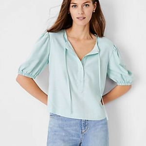 Ann Taylor mint green blouse